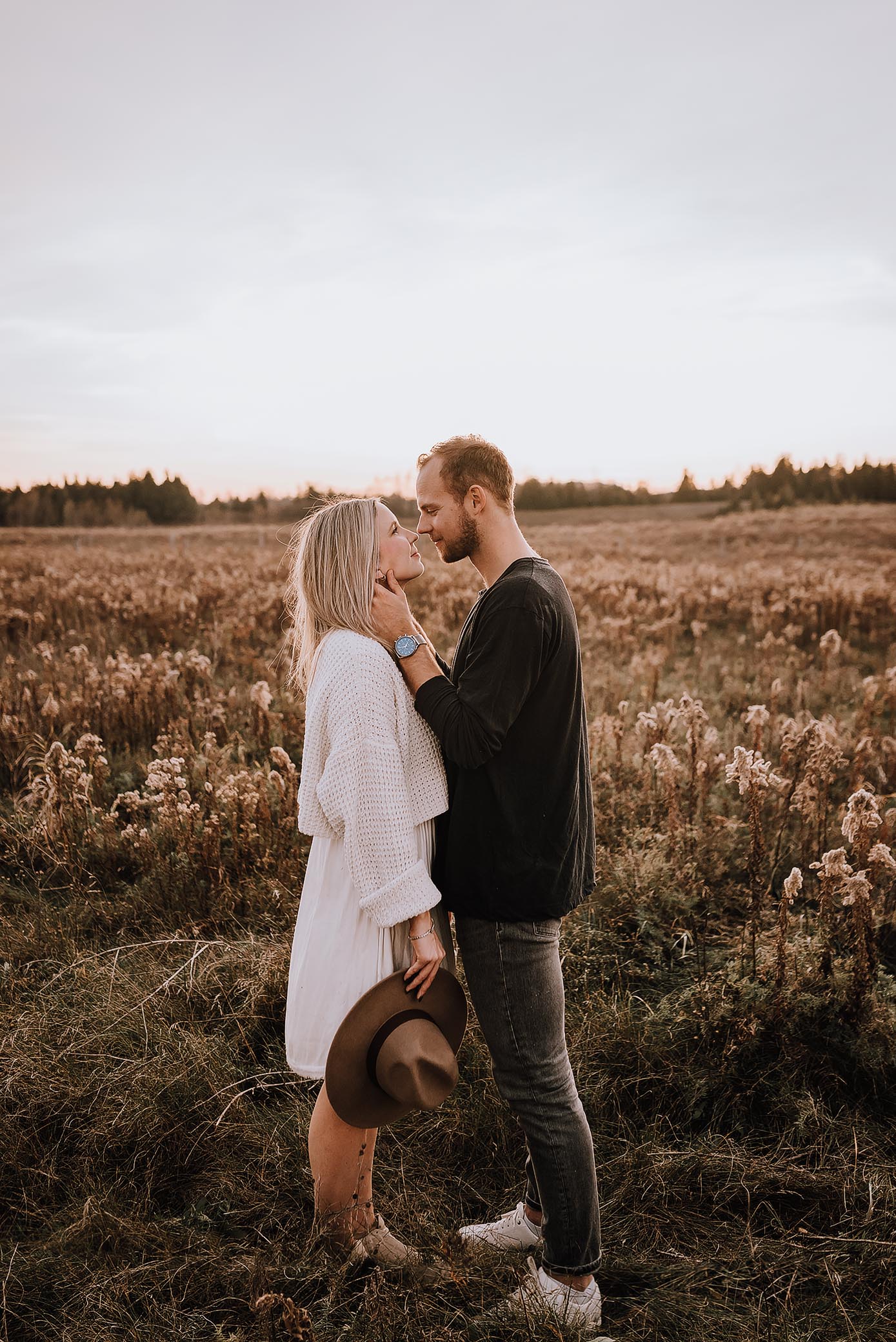 winter cabin elopement