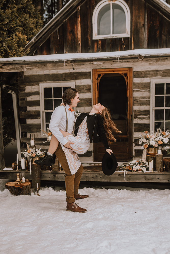 winter cabin elopement