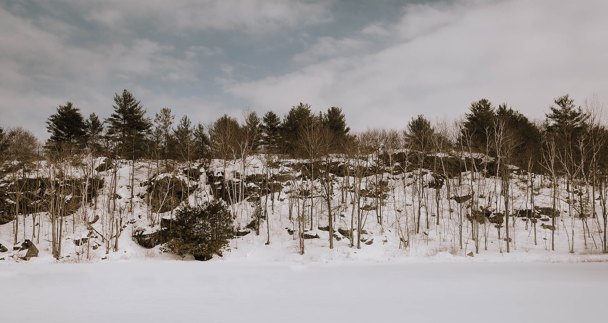 intimate winter elopement